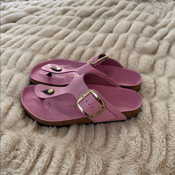 Birkenstock Pink Sandals with Gold Buckle - Picture 2 of 4